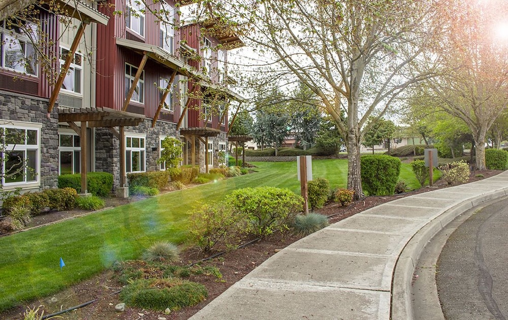Prairie Hotel — 4-Star Luxury Hotel in Yelm, United States