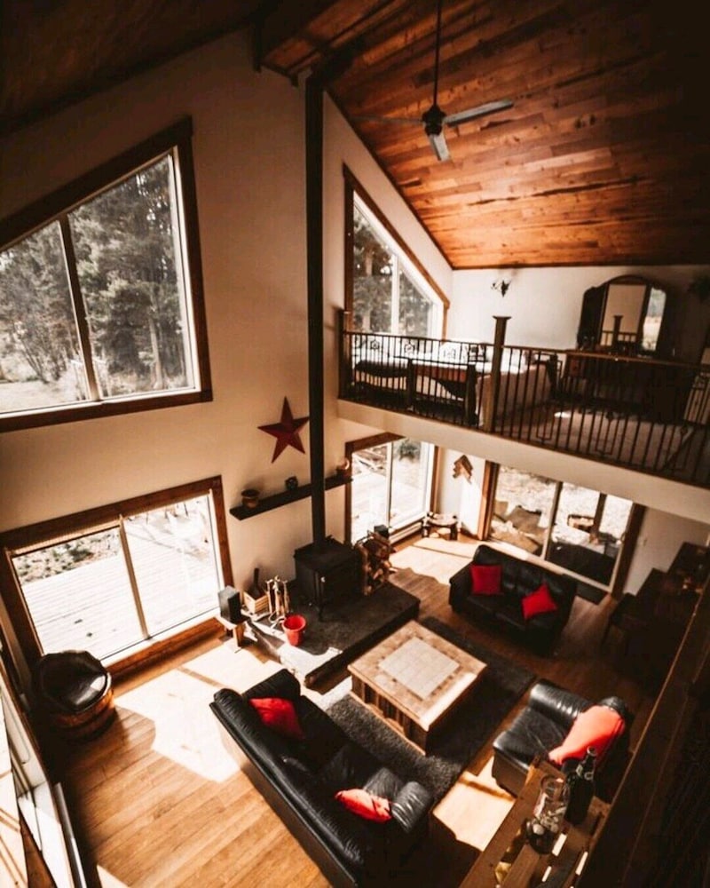 Idabel Lake Estate in Kelowna, Canada