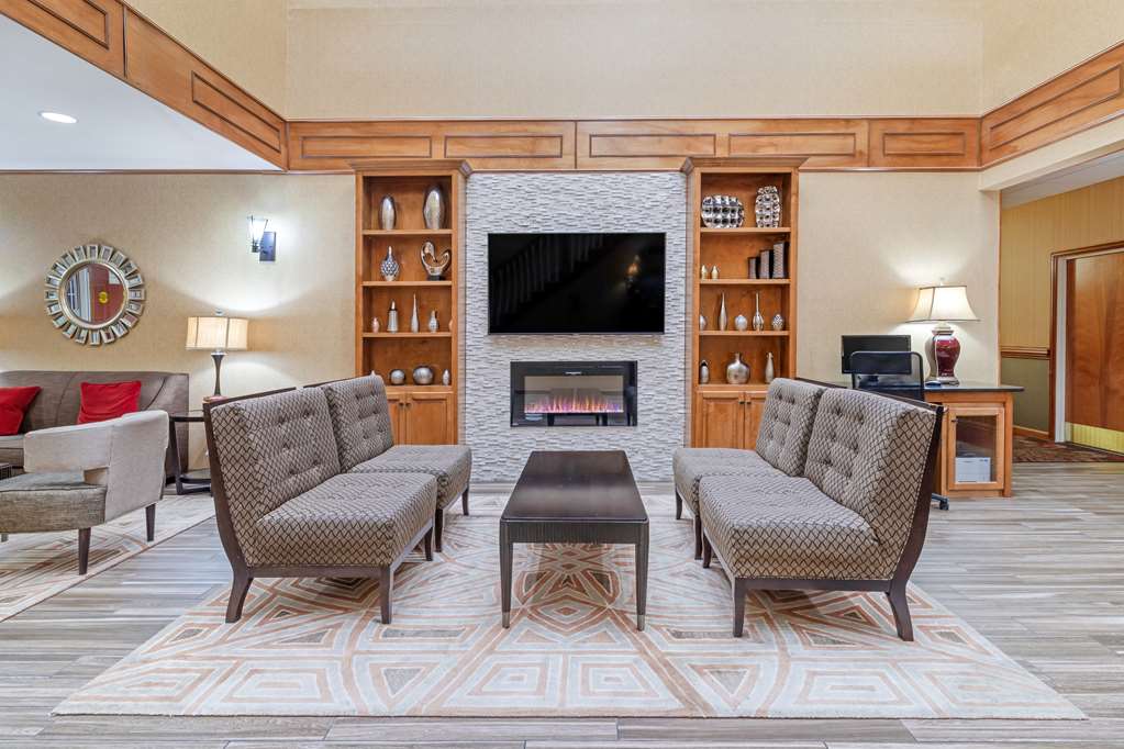 Best Western Plus Bradbury Inn & Suites - photo 7