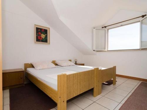 Guest House Misita One Bedroom Apartment with Balcony and Sea View