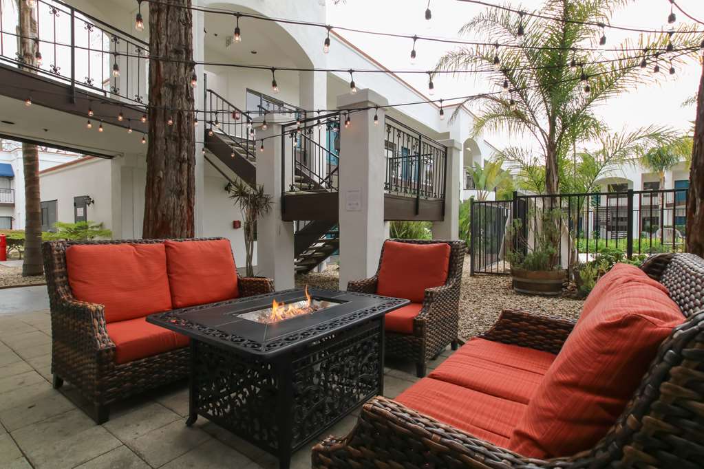 Oxford Suites Pismo Beach - photo 18