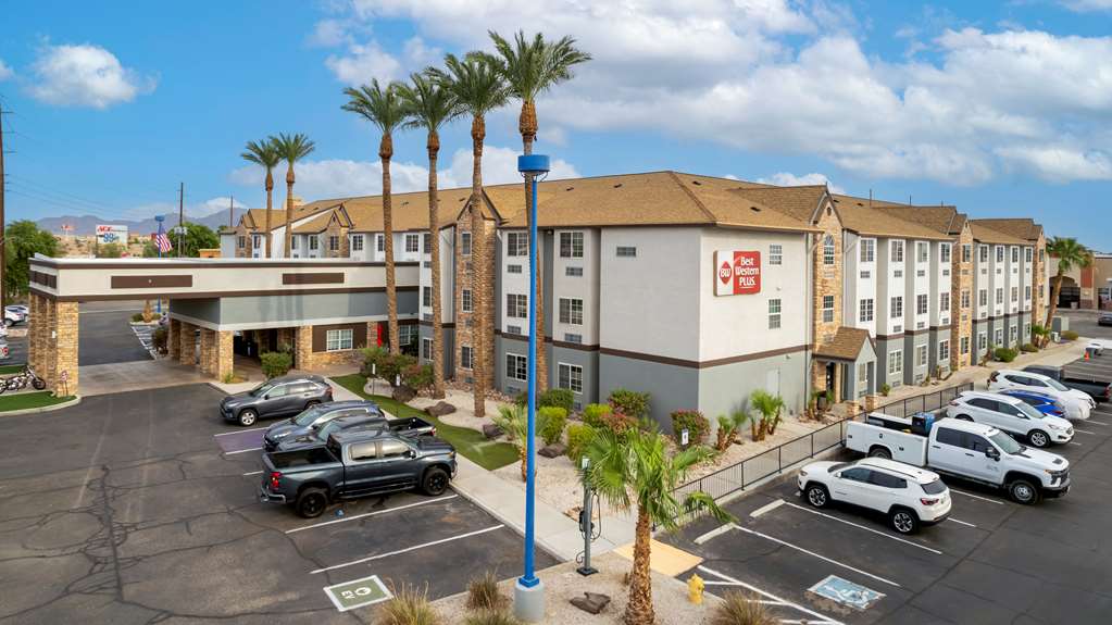 Best Western Plus Yuma Foothills Inn & Suites - photo 24