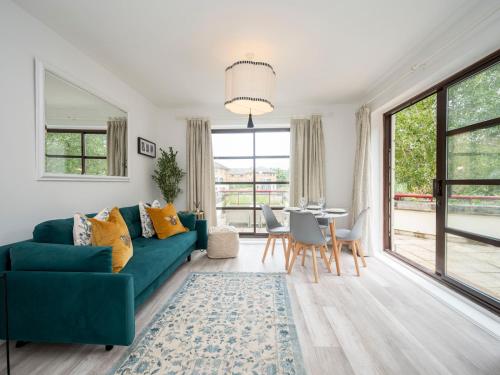 London apartment Waterfront Terrace Parking Pass the Keys — 4-Star Luxury Hotel in London, United Kingdom