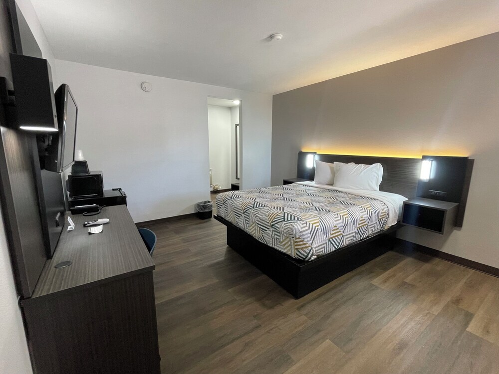 Motel 6 Artesia NM - photo 14