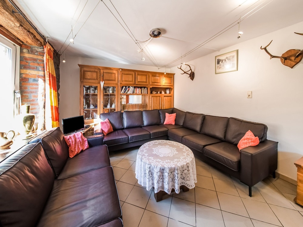 Les Bucherons - carbon neutral hotel in Saint-Hubert