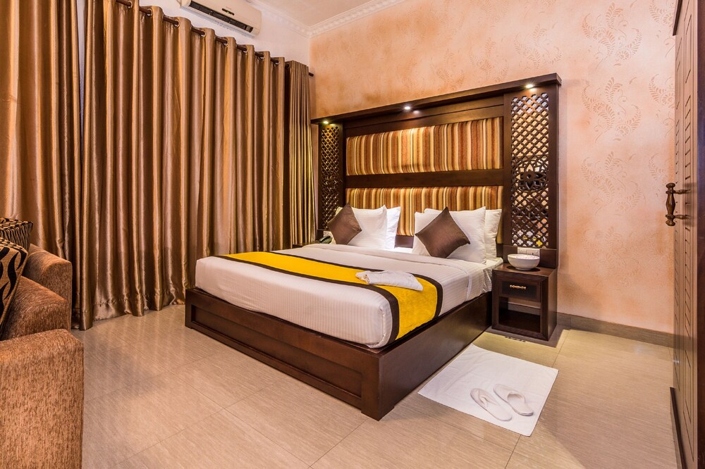 Ceylon City Hotel Mt Lavinia in Dehiwala-Mount Lavinia, Sri Lanka