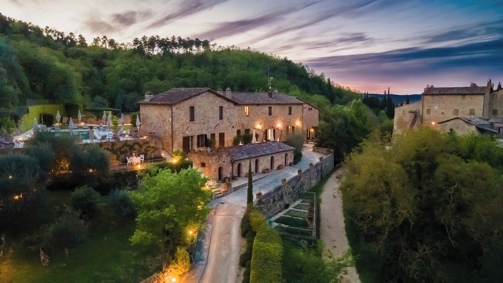 Relais Le Macine di Stigliano - carbon neutral hotel in Sovicille