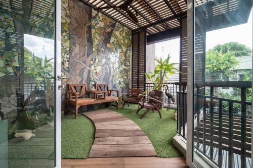 MIQ Rama9 Villa 3Br in City Jodd fair MRT