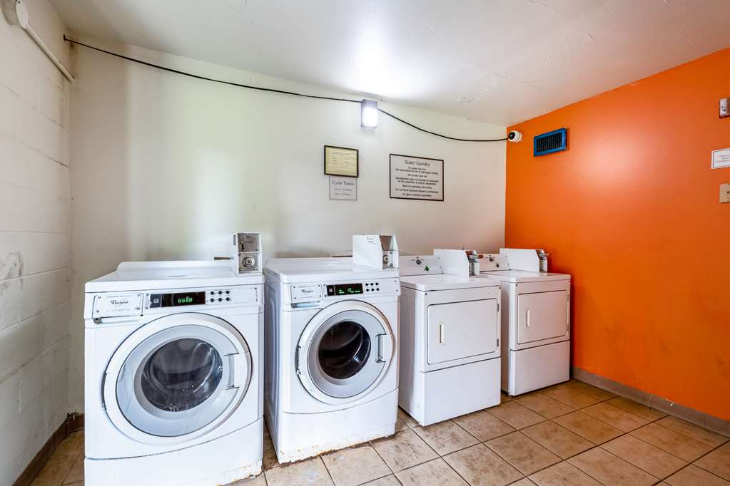 Motel 6 Houston TX East - photo 25