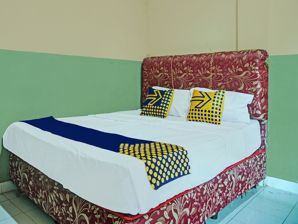 Hotel O Romli — hotel in Kayu Agung