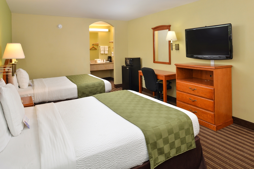 Americas Best Value Inn & Suites University Ave - photo 14