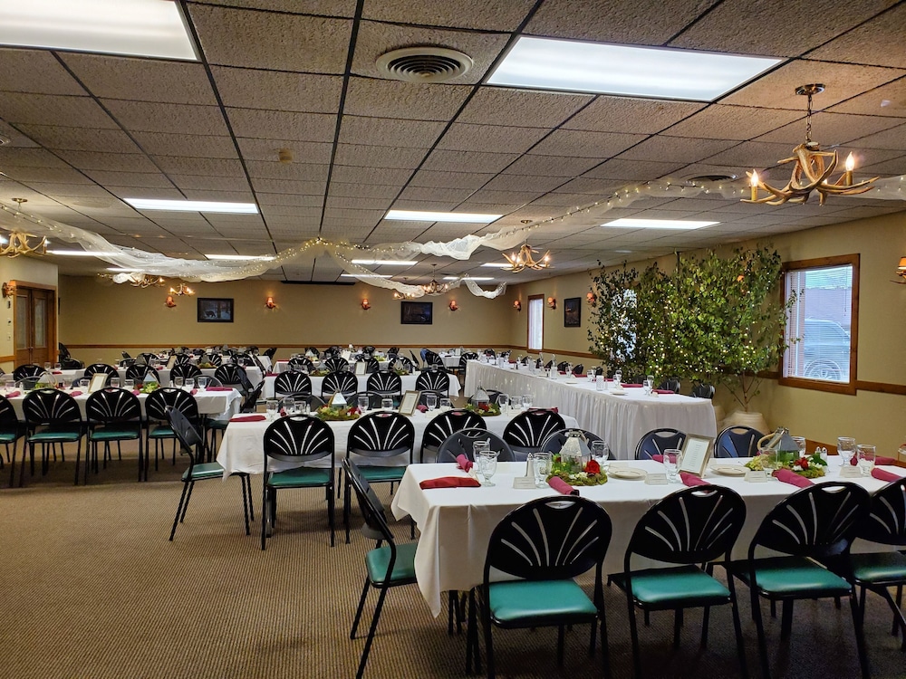 Eagle River Inn and Resort - photo 13