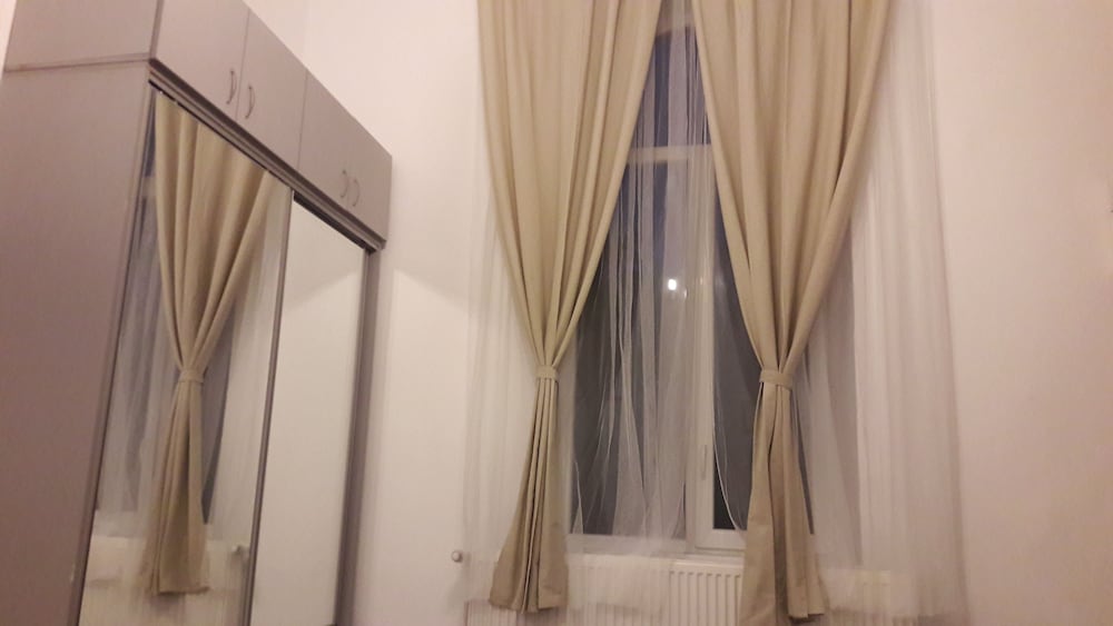 The Floor Piata Unirii - last minute hotel in Bucharest