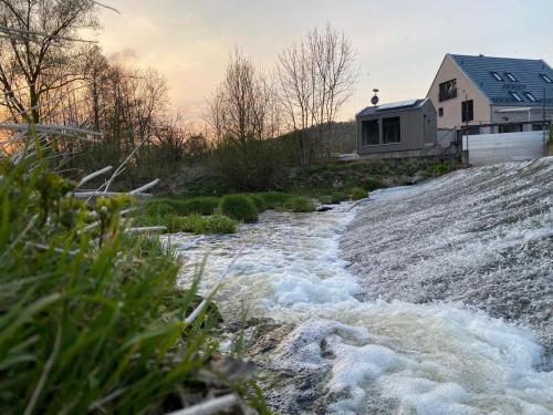 Freistehendes Ferienhaus Renkenmuhle Naher Kann Man Am Wasser Nicht Wohnen — Eberbach