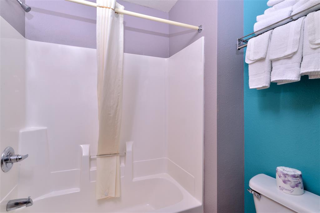 Americas Best Value Inn Seymour - photo 17