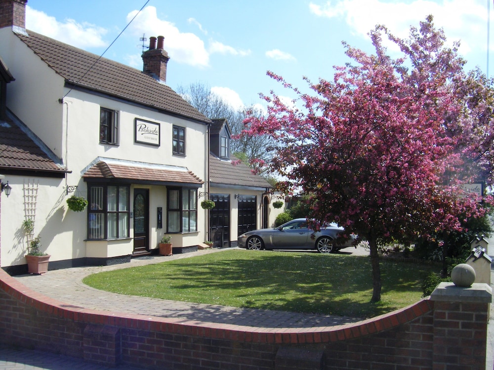 Bellvue Party House — 4-Star Luxury Hotel in Goole, United Kingdom