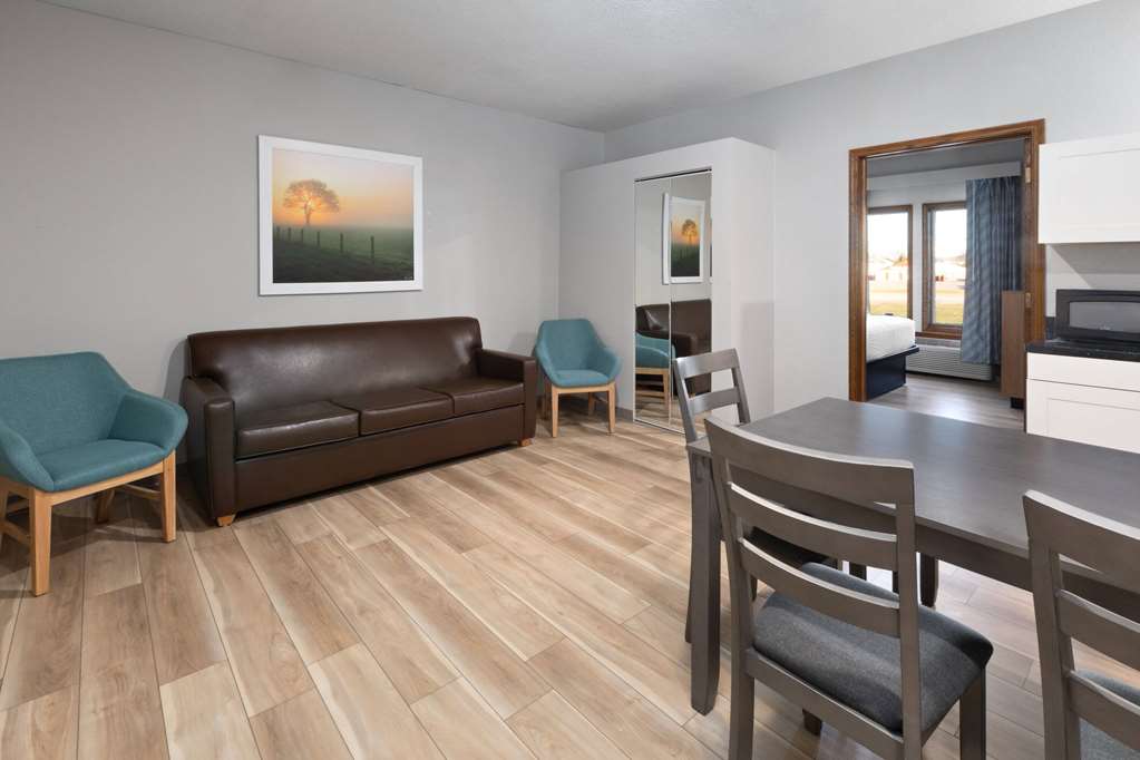 Days Inn by Wyndham Hutchinson - photo 22