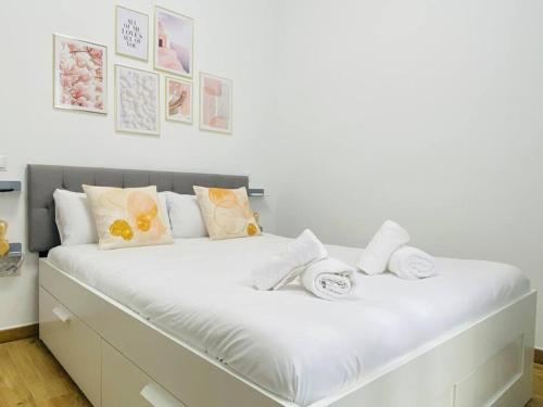 Style & Design Flat in the Center of Madrid — 4-Star Luxury Hotel in Madrid, Spain