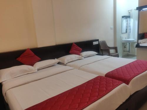 Sri Vignesh Residency — Chennai — photo 3