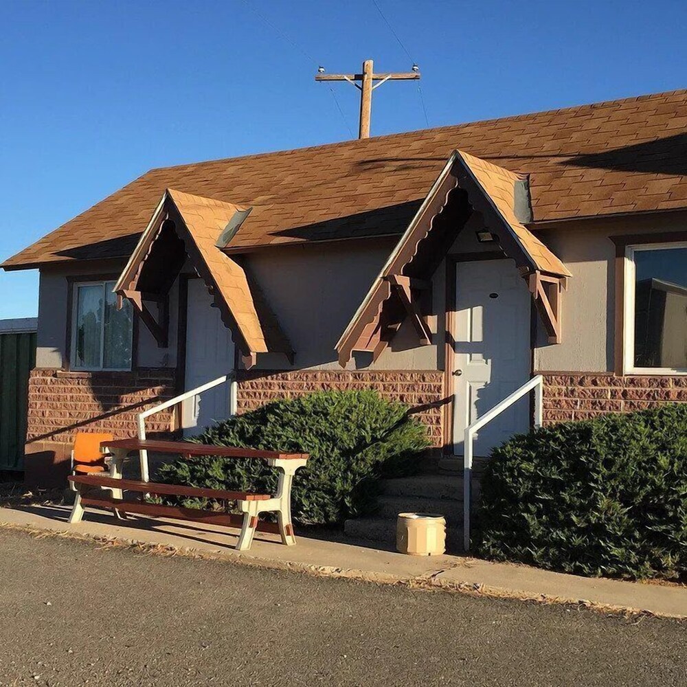 Sunset Inn - photo 9