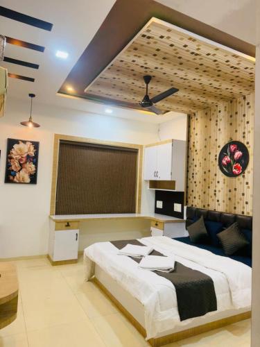 The Royal Luxor 3Bhk Villa — 4-Star Luxury Hotel in Pune, India