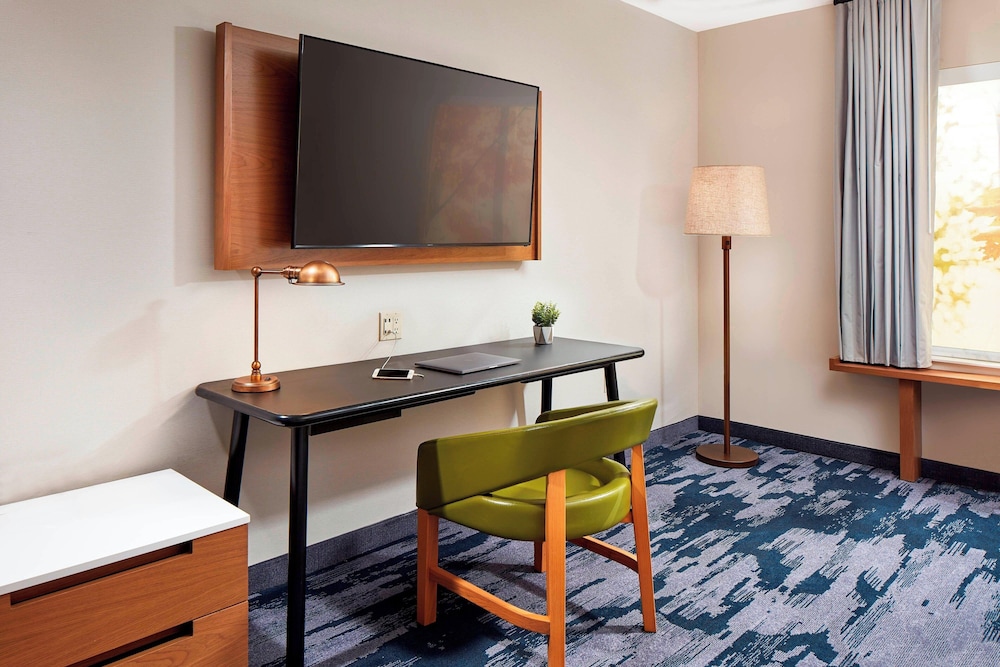 Fairfield by Marriott Inn & Suites Indio Coachella Valley - photo 7
