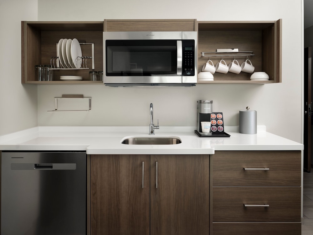 Holiday Inn Express & Suites Lima by IHG - photo 20