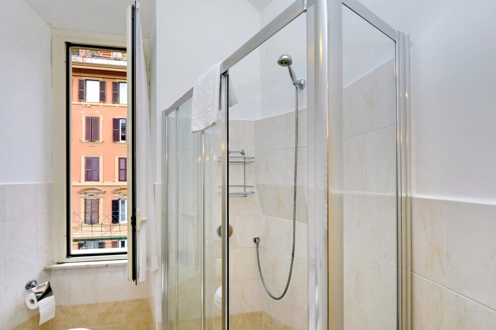 Rome Unique Vatican Apartments — 4-Star Luxury Hotel in Rome, Italy