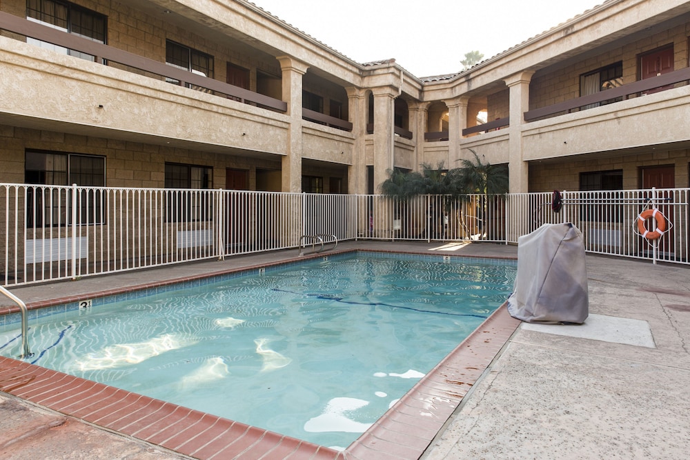 Premier Inns Thousand Oaks - photo 31