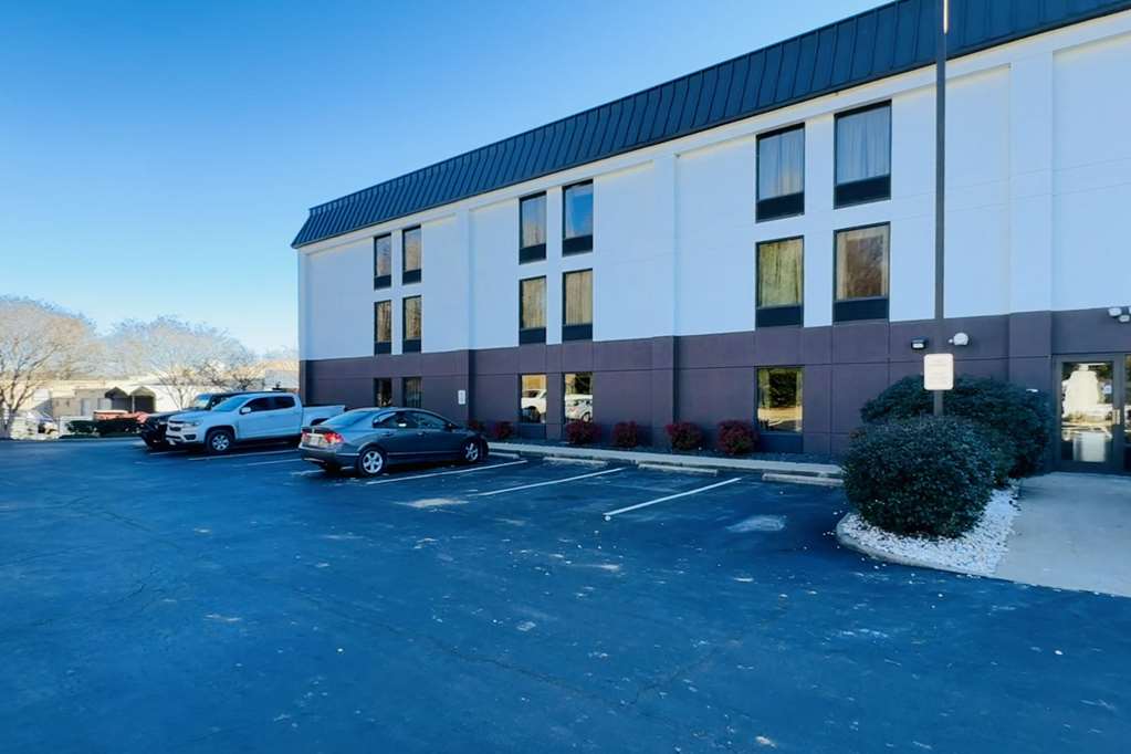 Quality Inn Danville University Area - photo 10