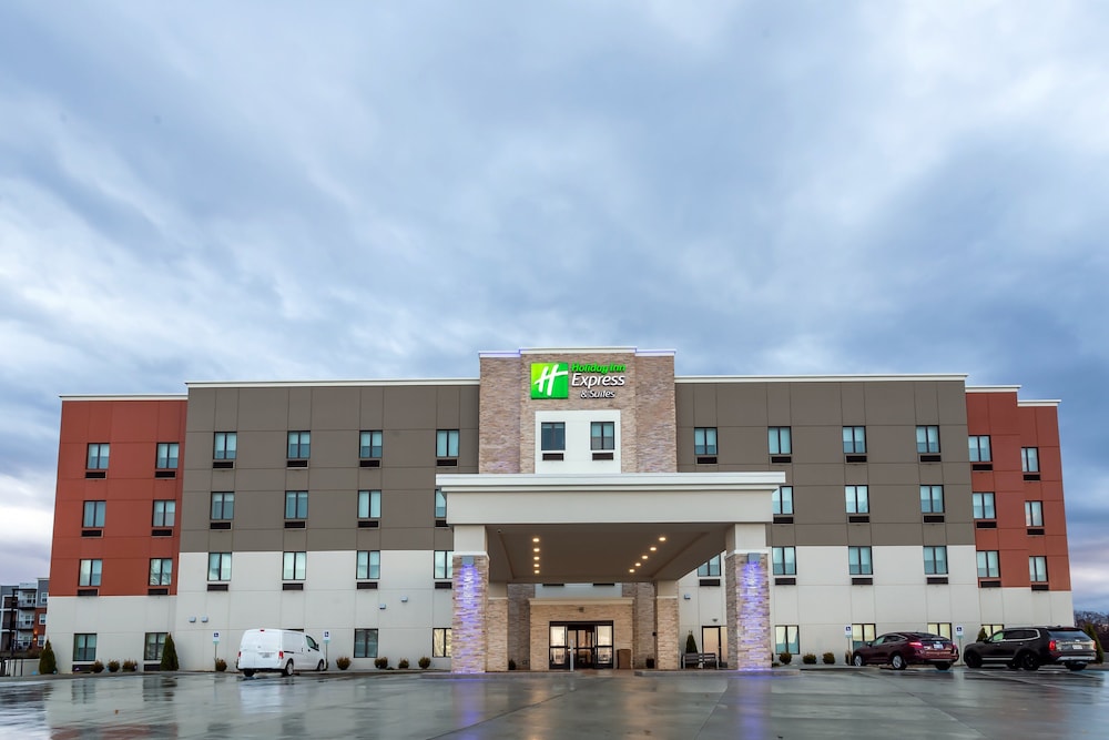 Holiday Inn Express & Suites Columbus Worthington by IHG - featured photo