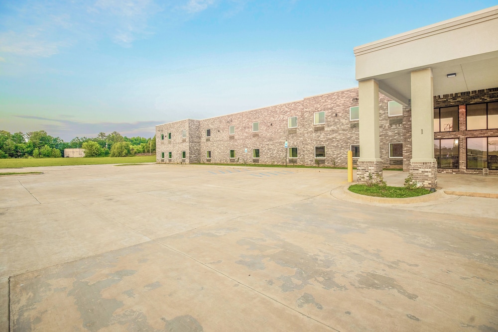 OYO Hotel Adairsville Calhoun South I 75 - photo 44