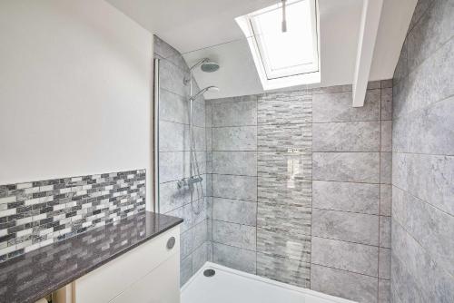 Host Stay Anvil Cottage