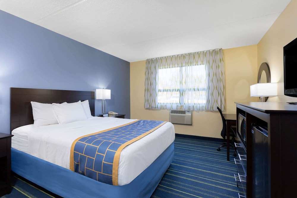 Days Inn by Wyndham Augusta - photo 14