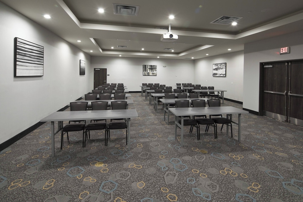 Residence Inn by Marriott Tulsa Downtown - photo 24