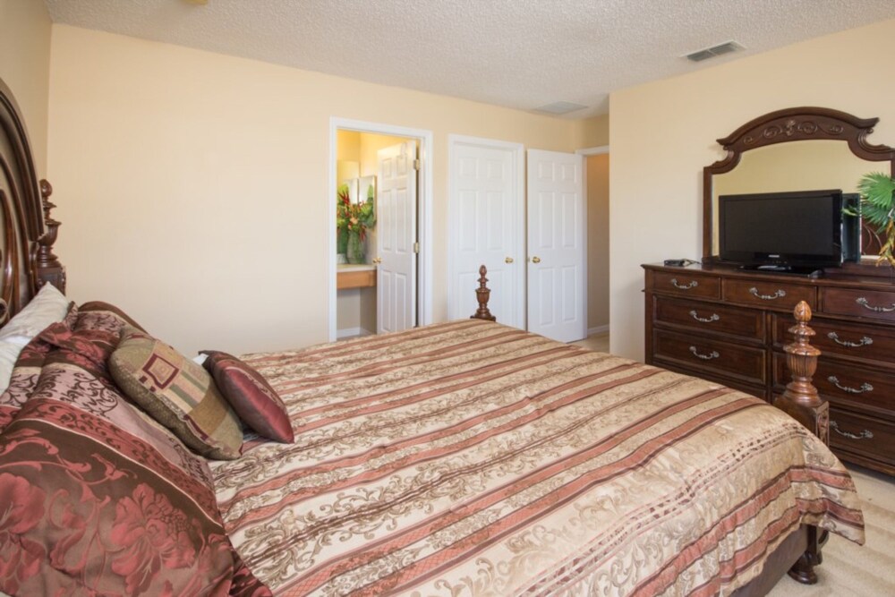 Seasons Resort - photo 23