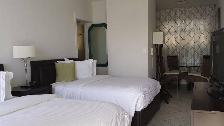Captain's Quarters Resort - photo 13