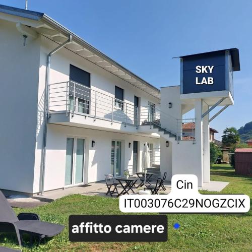 Skylab - carbon neutral hotel in Gozzano