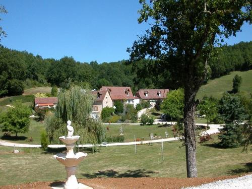 Hameau les Combelles — hotel in Martel