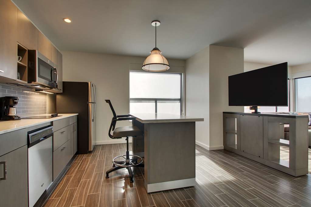 Hyatt House Chicago Oak Brook - photo 25