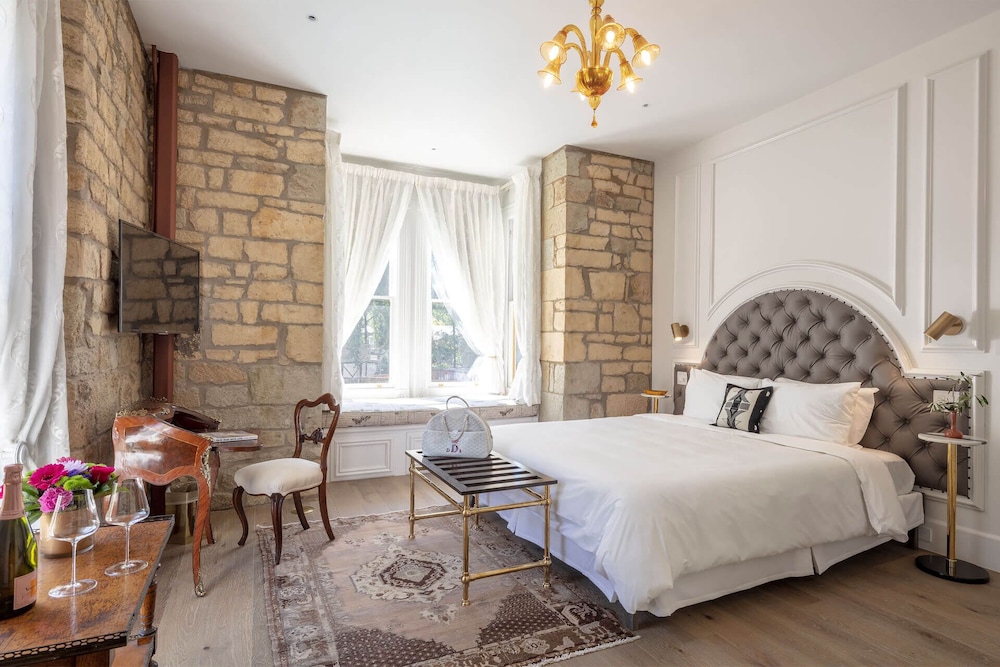 The Francis House — 4-Star Luxury Hotel in Calistoga, United States