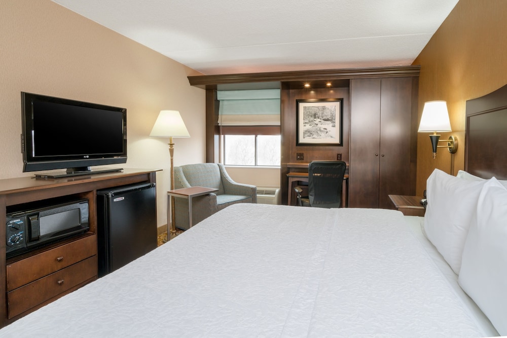 Hampton Inn Downingtown Exton - photo 14
