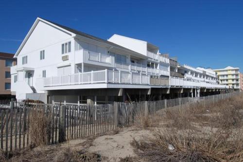 Beach Village 16 in Ocean City, United States