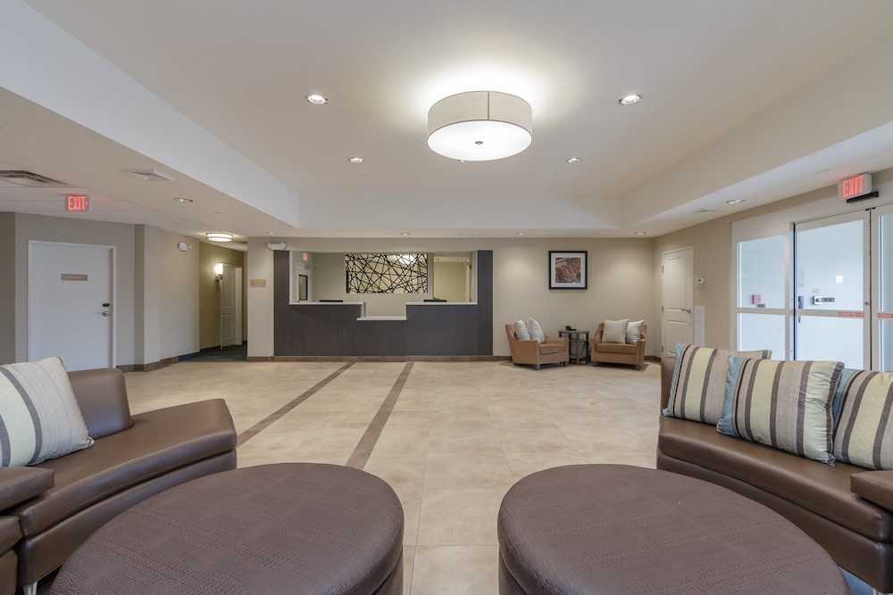 Candlewood Suites Mishawaka North by IHG - photo 37