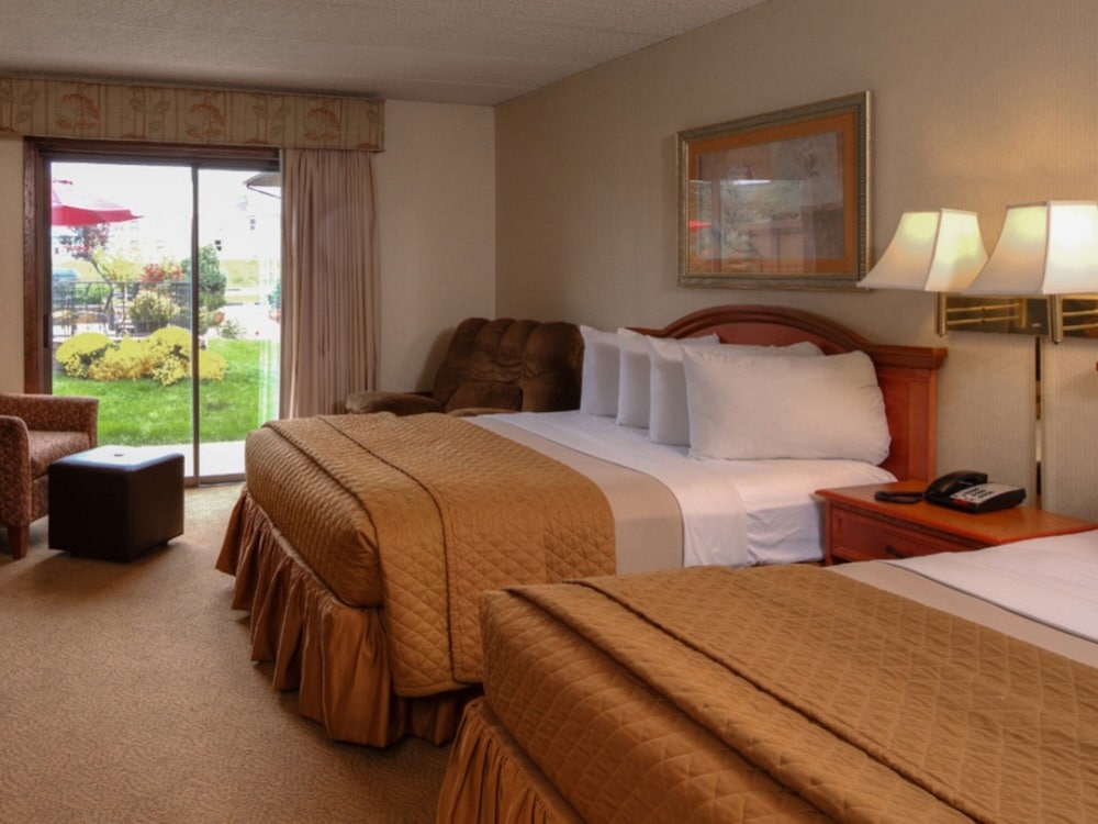 Foothills Inn - photo 7