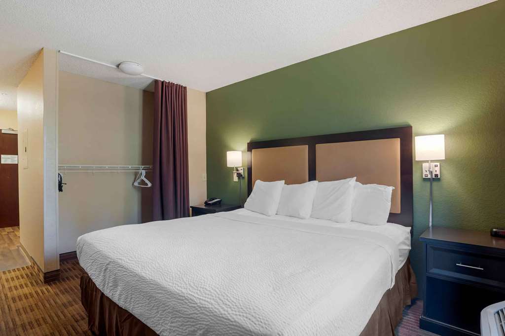 Extended Stay America Suites Orange County Lake Forest - photo 16