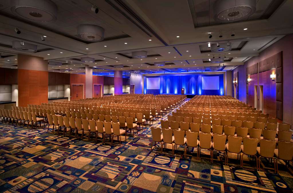 Hyatt Regency Pittsburgh International Airport - photo 11