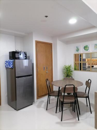 Taft East Gate Cebu — 5-Star Luxury Hotel in Cebu City, Philippines
