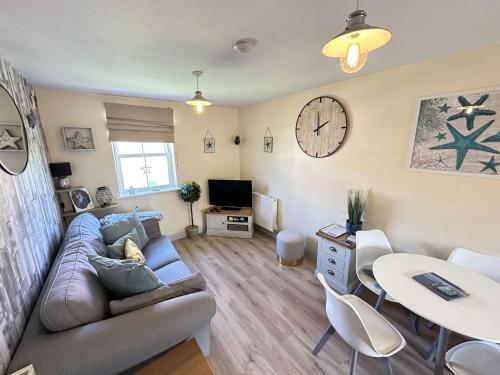 Starfish Shack Part of the The Bay Filey Holiday Village with pool gym and direct beach access pub restaurant tennis and meadows walks