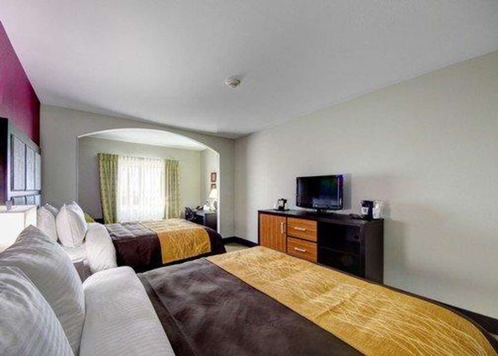 Comfort Inn & Suites Tulsa I 44 West Rt 66 - photo 15